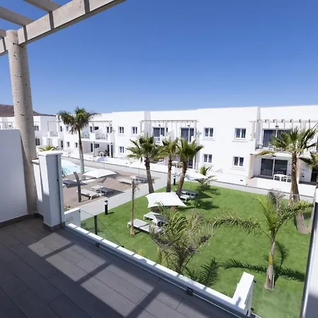 Island Fuerteventura Коральео